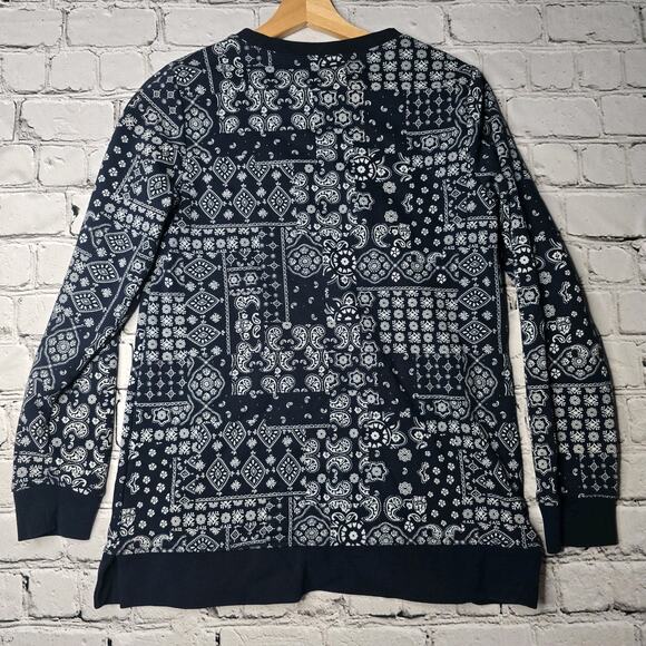 Lands End Serious Sweats Cotton Blend Blue Picnic Print Long Sleeve Sweatshirt - Picture 7 of 10